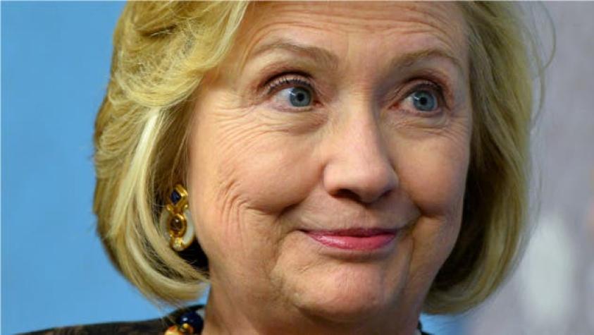 Hillary Clinton anuncia oficialmente su candidatura presidencial