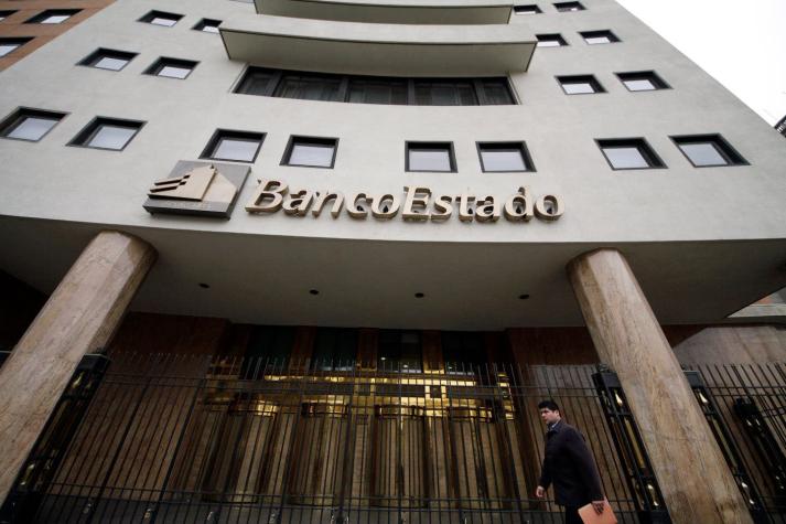 BancoEstado informa apertura de 'acotado número' de sucursales el sábado para hacer frente al paro