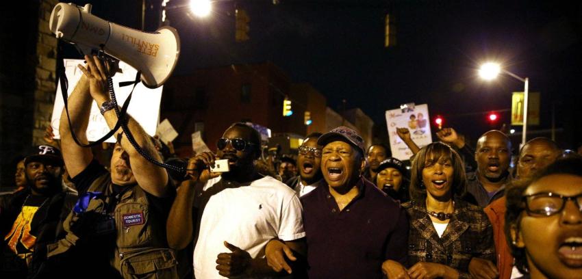 Baltimore suspende toque de queda y empieza retirada de Guardia Nacional