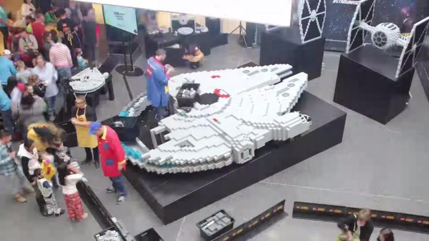 [VIDEO] Día Internacional de Star Wars: el Halcón Milenario gigante hecho de Lego