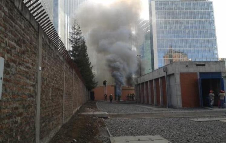 [FOTOS Y VIDEOS] Las imágenes del incendio que dejó a sectores de la zona oriente sin electricidad