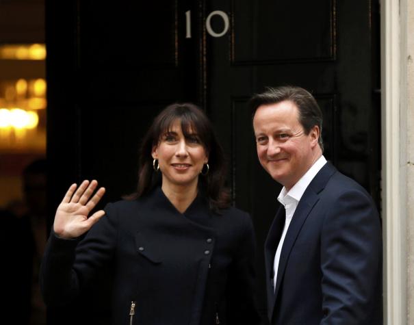 David Cameron se reunirá con la reina Isabel II para oficializar su reelección