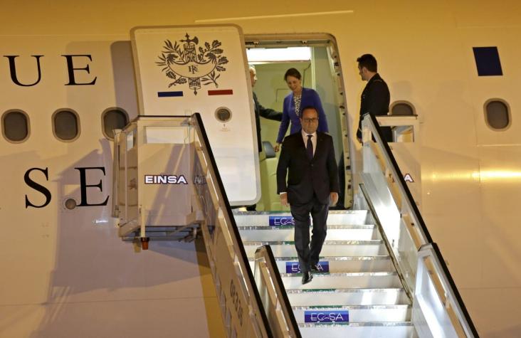 Presidente Hollande visita Cuba haciendo historia y en busca de mercados