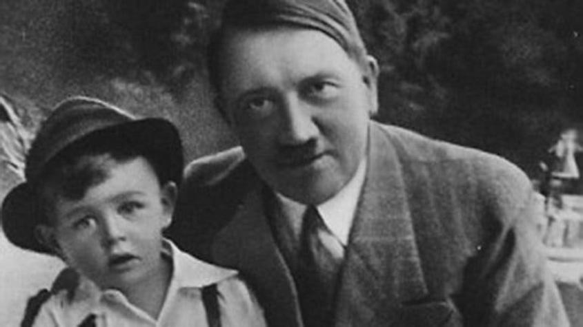 Niño usado en propaganda nazi habla por primera vez