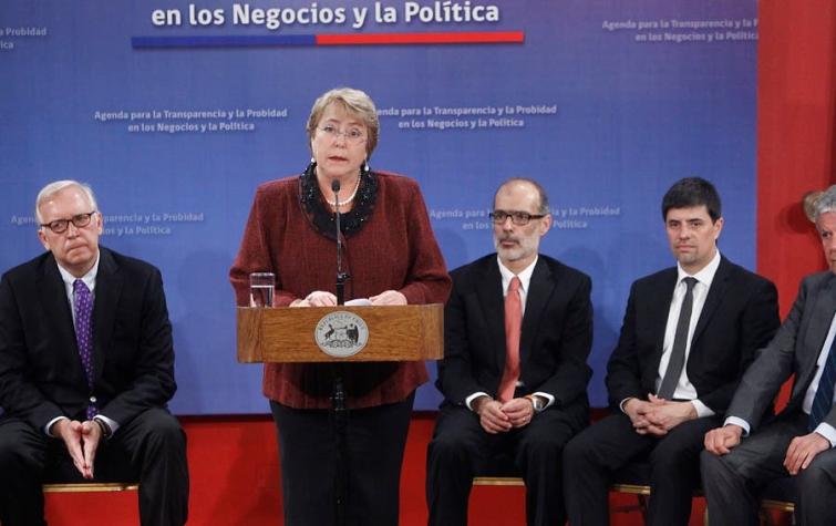 Bachelet dice que autonomía del Servel le permitirá "fiscalizar de mejor manera"