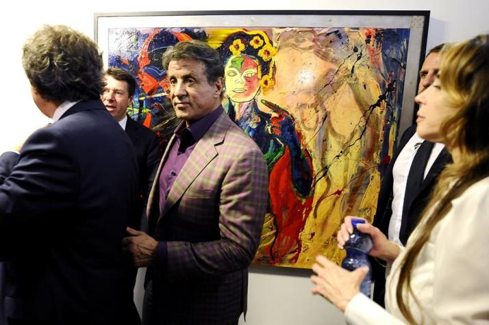 Exhiben pinturas de Sylvester Stallone en el museo de arte moderno de Niza