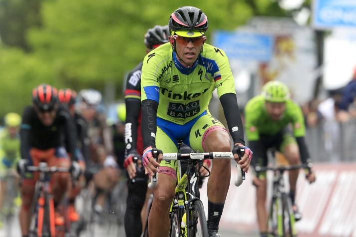 Contador se luce en la contrarreloj y recupera el liderato del Giro