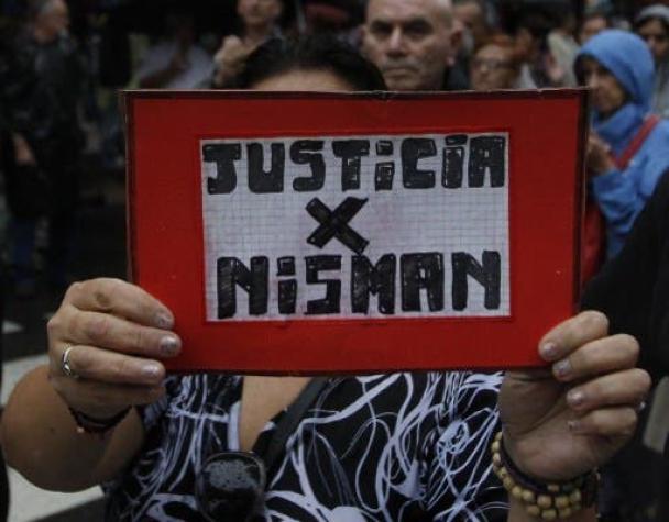 Se habría borrado información del computador del fiscal Nisman