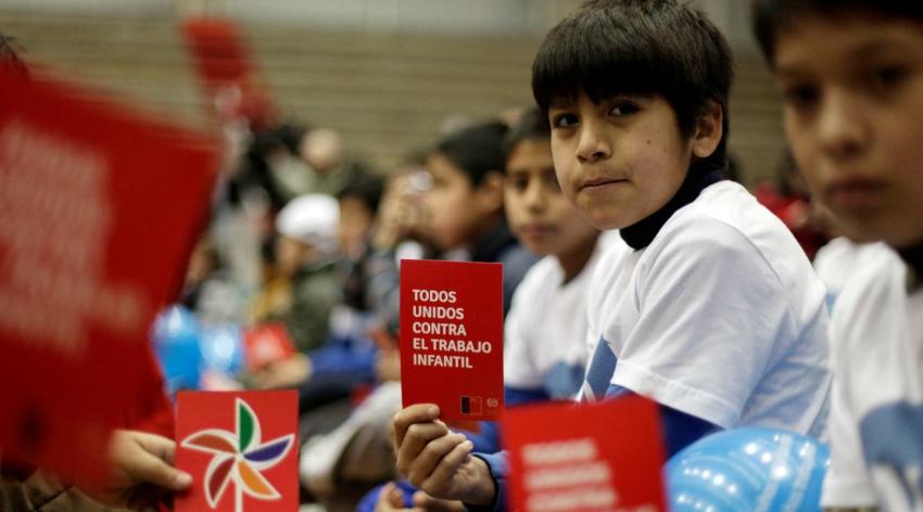 Día Contra el Trabajo Infantil: 6 ejes para una Ley de Protección a la Infancia en Chile