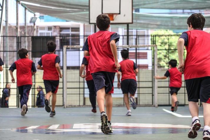 Emergencia Ambiental: Mineduc sugiere a colegios que suspendan sus clases de educación física