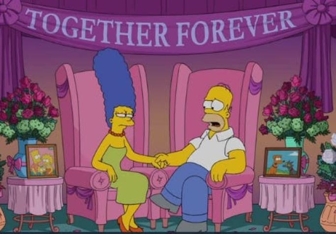 [VIDEO] Marge y Homero Simpson desmienten los rumores de separación