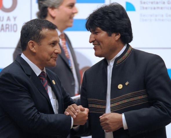 Hernán Felipe Errázuriz califica de "inamistoso" apoyo de Perú a Bolivia por demanda marítima