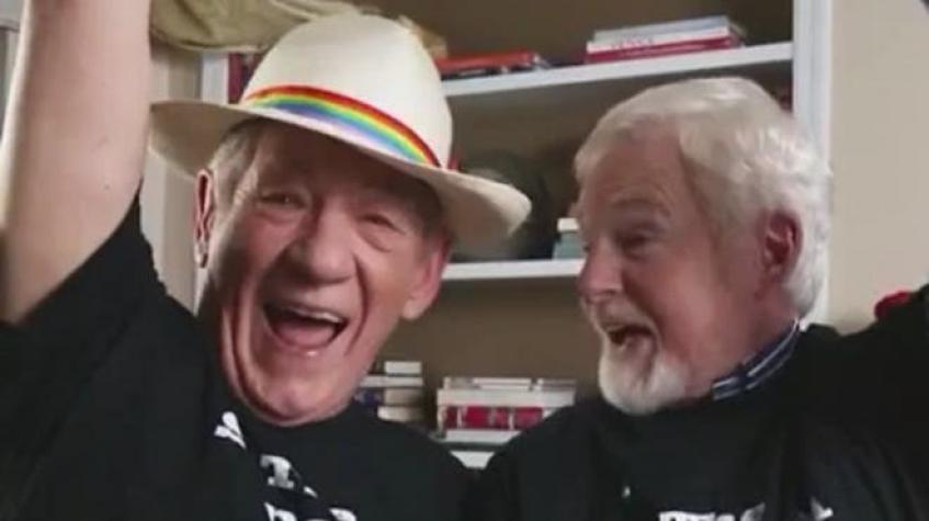 [VIDEO] Así celebró 'Gandalf' la legalización del matrimonio homosexual en EE.UU.