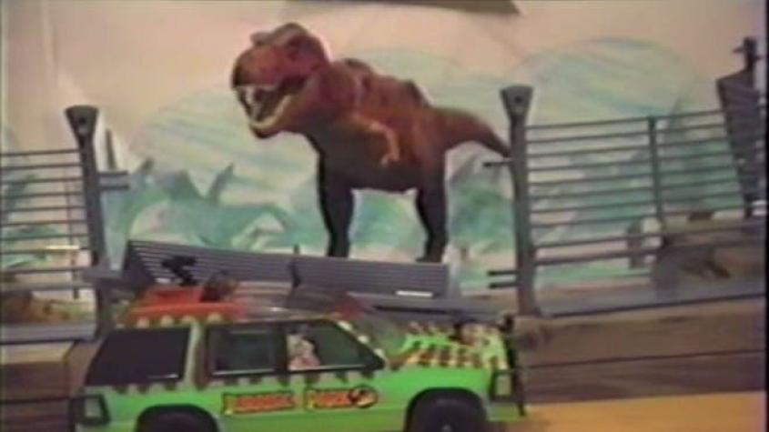 [VIDEO] Reeditan 'remake' casero de Jurassic Park hecho por niños en 1993