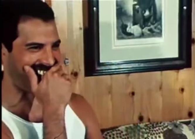 [VIDEO] Parodia muestra a Freddie Mercury burlándose de Kanye West y su "Bohemian Rhapsody"