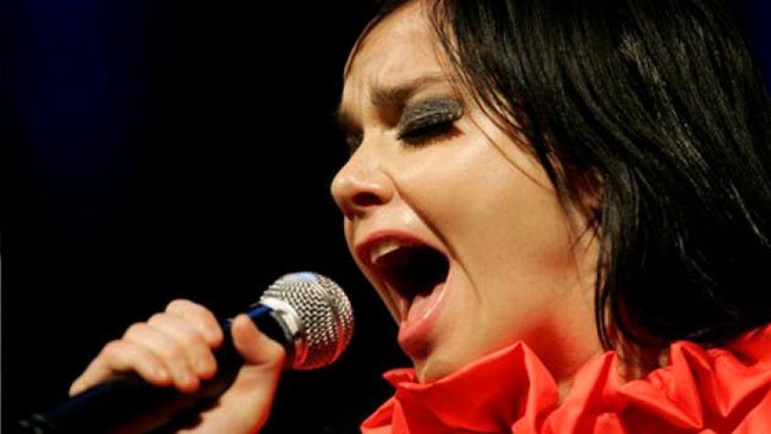Björk remece internet con nuevo videoclip en 360 grados