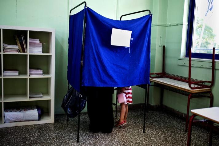 La UE espera con preocupación resultado de referendo en Grecia