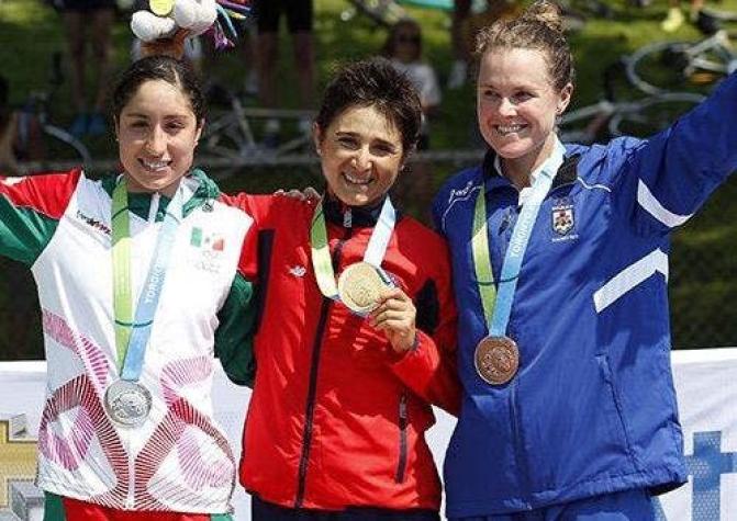 Bárbara Riveros gana el Triatlón y consigue el primer oro para Chile en Toronto 2015