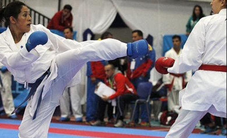 Chilena va por su paso a la final en el Karate en Toronto