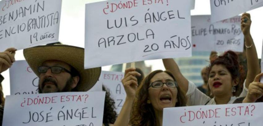 México: investigación por los 43 de Ayotzinapa ha descubierto 60 fosas