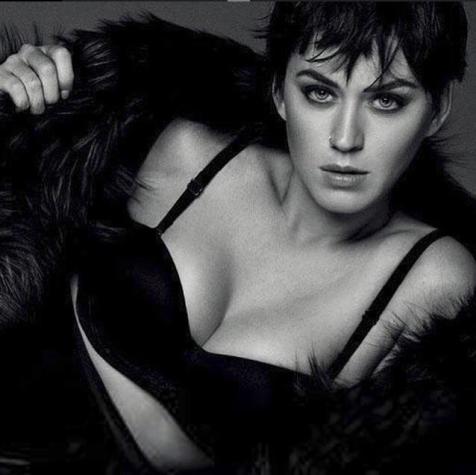 Katy Perry deslumbra en la próxima portada de Vogue Japón
