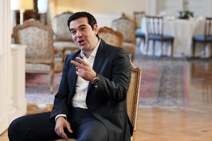 Tsipras convocará elecciones legislativas anticipadas si no recupera mayoría parlamentaria