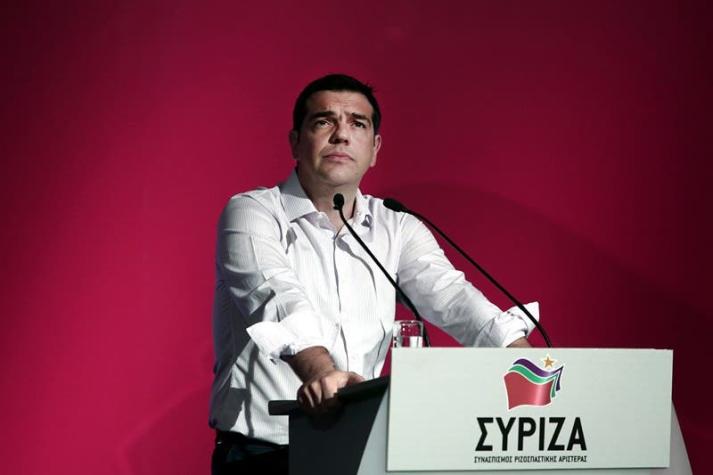 Tsipras propone un congreso extraordinario de su partido para hablar del rescate