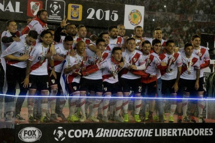 Alexis Sánchez felicita a River Plate por ganar la Copa Libertadores