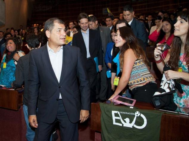 Presidente Correa descarta diálogo con opositores tras fuertes protestas en Ecuador