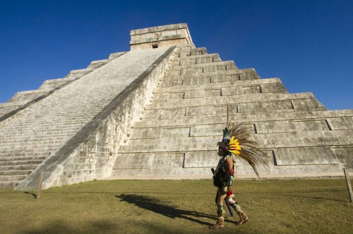 Descubren que pirámide maya de Kukulkán fue construida sobre un río subterráneo