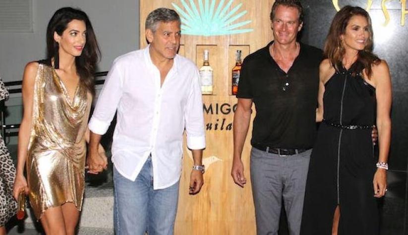 George Clooney "arruinó" foto romántica de modelo Cindy Crawford