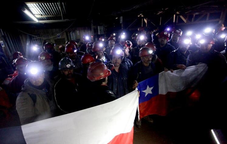 Mineros de Curanilahue aceptan propuesta del gobierno y deponen huelga bajo tierra