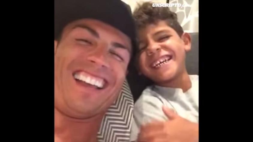 [VIDEO] Cristiano Ronaldo graba entretenido momento junto a su hijo