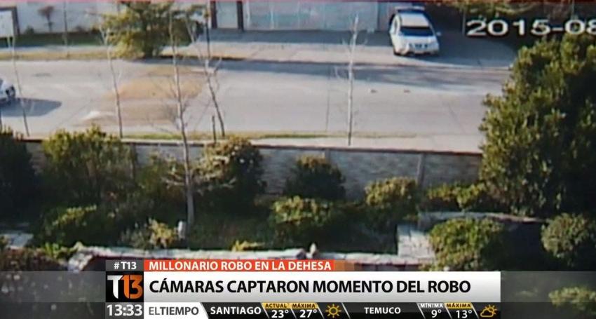 [VIDEO] Cámaras captan robo de Ferrari en La Dehesa