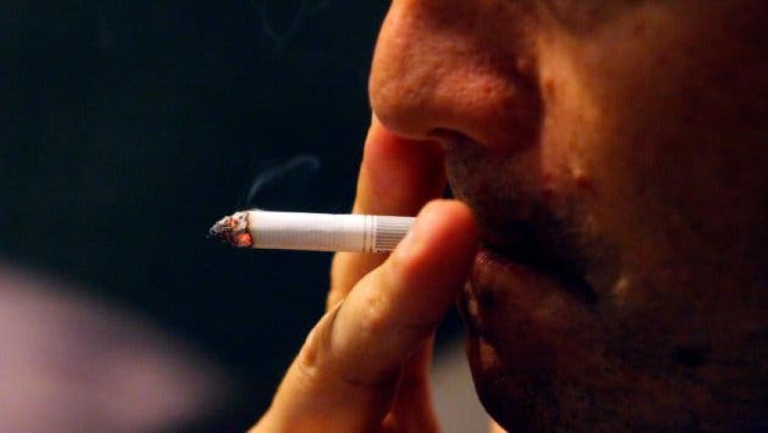 Dermatólogos advierten de envejecimiento prematuro de la piel por consumo de tabaco