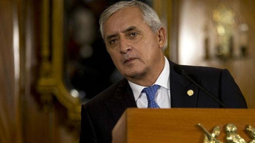 Presidente de Guatemala presenta su renuncia