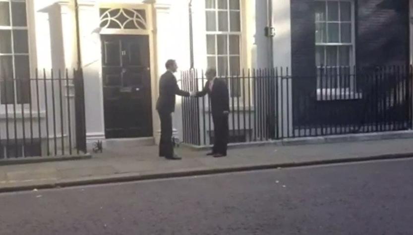 Valdés se reunió con ministro de Finanzas británico en mítico edificio londinense