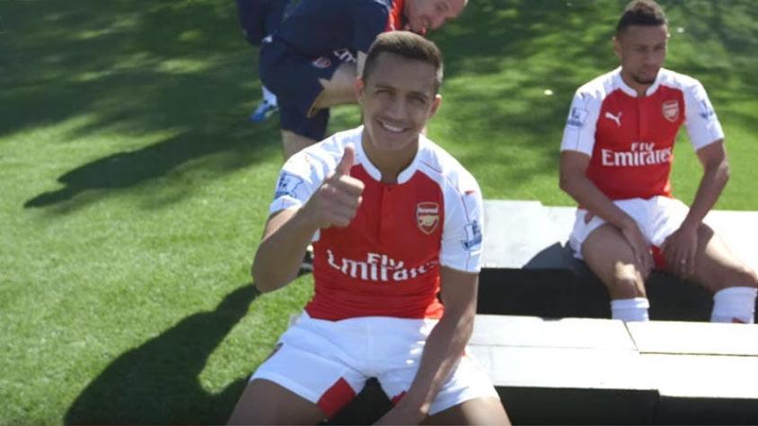 [VIDEO] Alexis fue protagonista del detrás de cámara de la sesión fotográfica del Arsenal