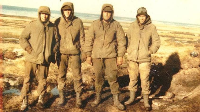 Soldados argentinos en Malvinas / Falklands relatan escabrosas torturas recibidas