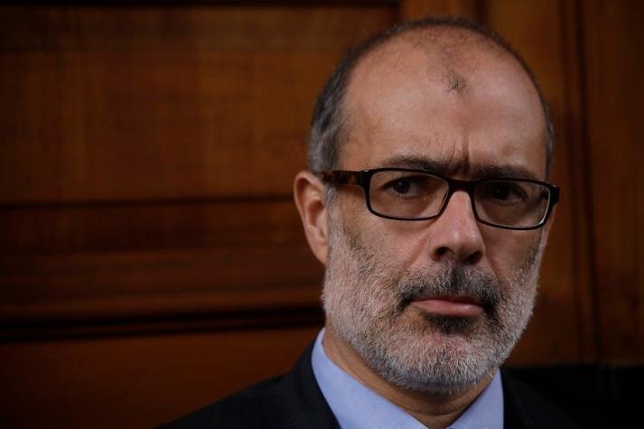Carrera Docente: Valdés dice que bono de incentivo al retiro es inadmisible y advierte posible veto