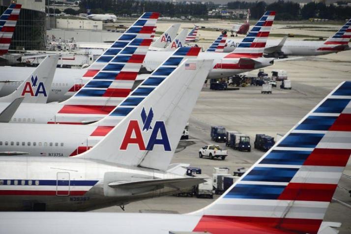 Vuelos de American Airlines a Chicago, Miami y Dallas no están despegando dentro de EE.UU.