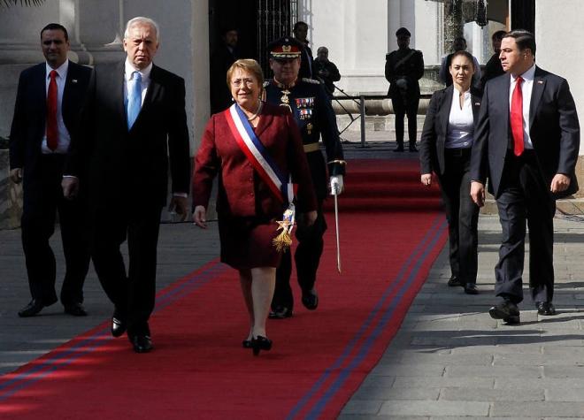 Bachelet viajará a zonas afectadas por terremoto y confirma asistencia a Parada Militar