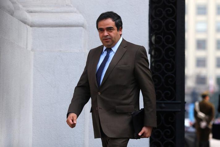 Fiscalía pedirá sobreseimiento de causa contra senador Quintana por atropello