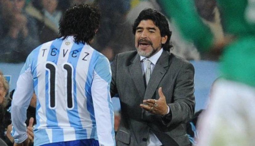 Diego Maradona: "Daría un brazo por jugar en Boca con Carlitos"