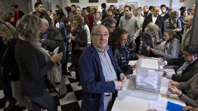 Alta participación en elecciones claves para Cataluña