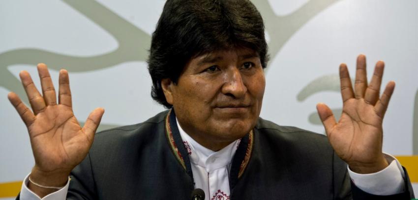 Evo Morales a la selección boliviana: "Si clasifican, pidan lo que quieran"