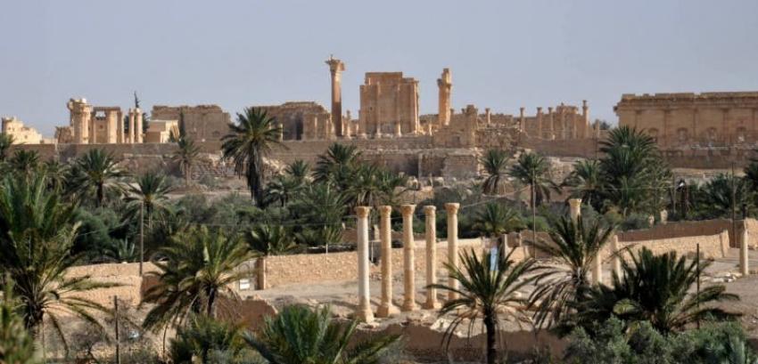 Estado Islámico dinamita otra joya de Palmira, el Arco del Triunfo