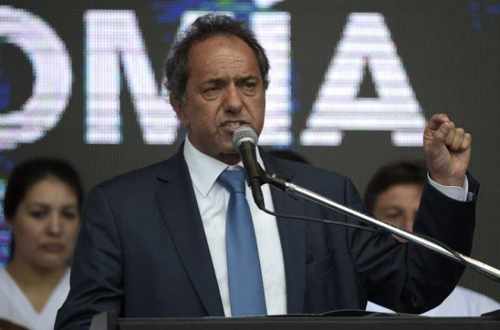 Ausencia de oficialista Scioli marca primer debate presidencial en Argentina