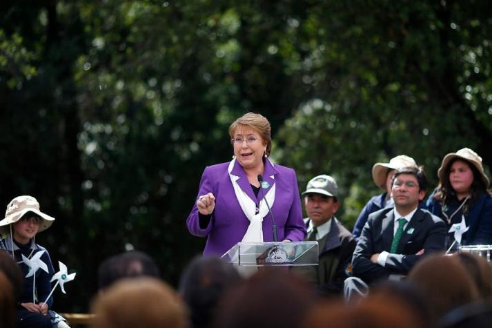 A 27 años del "NO": Nueva Mayoría convoca a "Caupolicanazo" en apoyo a Bachelet