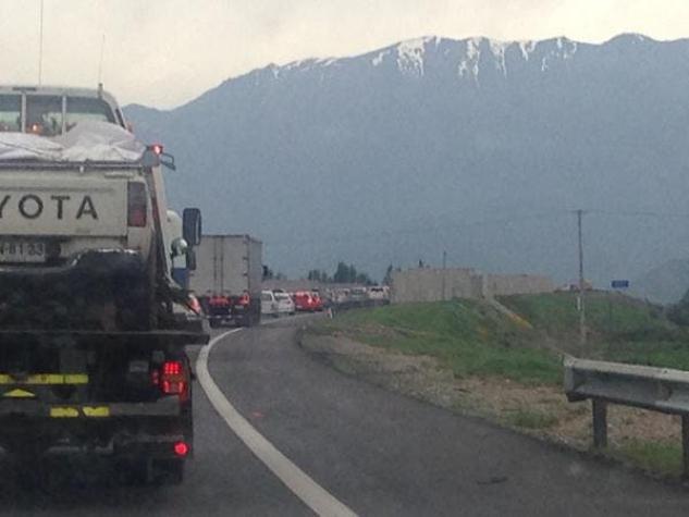 [Minuto a Minuto] Regreso a Santiago: Usuarios reportan congestión en carreteras